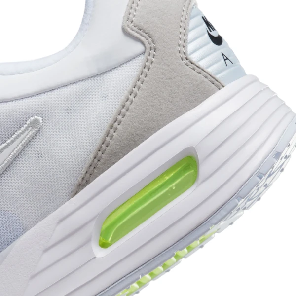 Кросівки Nike AIR MAX SOLO білі DX3666-003