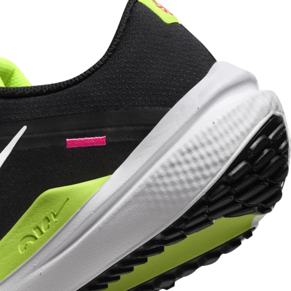 Кроссовки беговые Nike AIR WINFLO 10 XCC черные FN6825-010