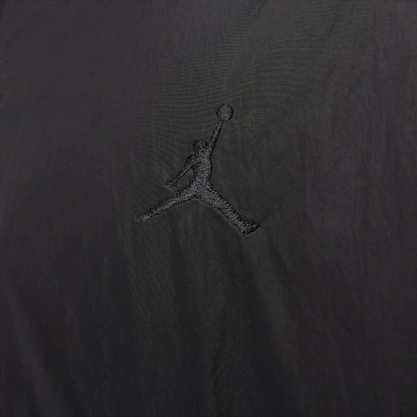 Куртка Nike MJ ESS STMT ECO RNEGDE JKT чорна FB7316-010