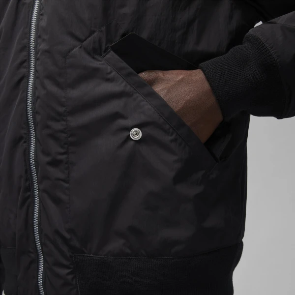 Куртка Nike MJ ESS STMT ECO RNEGDE JKT чорна FB7316-010