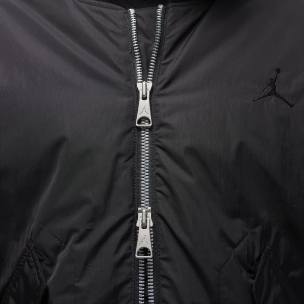 Куртка Nike MJ ESS STMT ECO RNEGDE JKT чорна FB7316-010