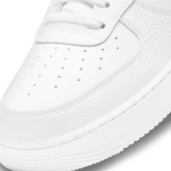 Кроссовки Nike AIR FORCE 1 07 бело-черные CT2302-100