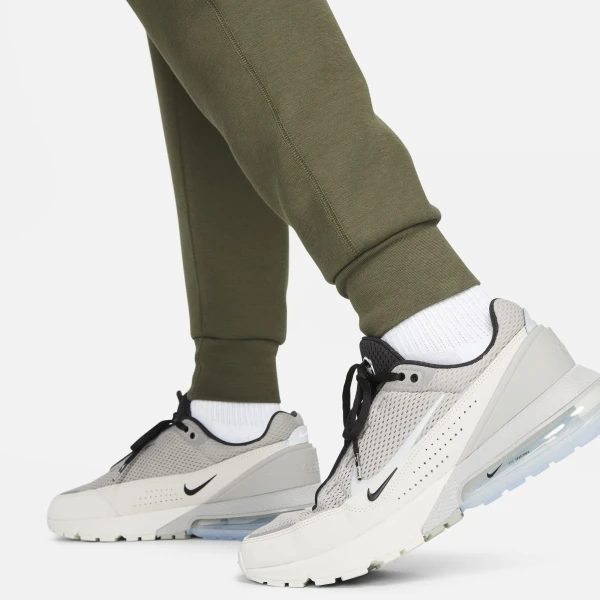 Спортивні штани Nike M NK TCH FLC JGGR оливкові FB8002-222