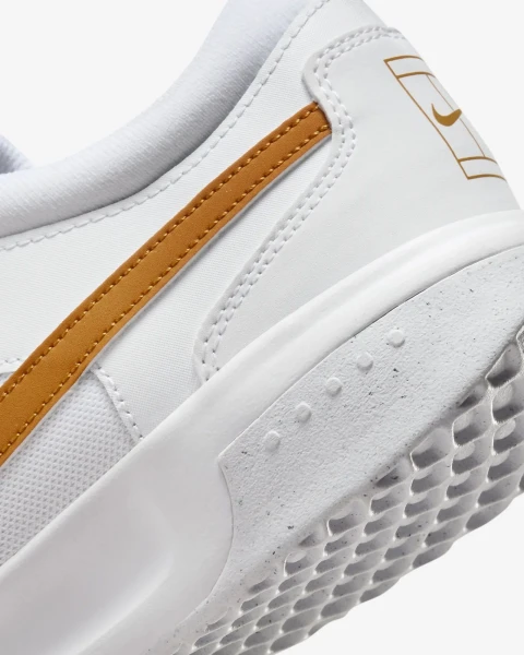 Кроссовки теннисные Nike ZOOM COURT LITE 3 белые DV3258-103