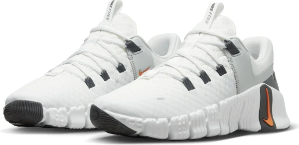 Кросівки для тренувань Nike FREE METCON 5 білі DV3949-101