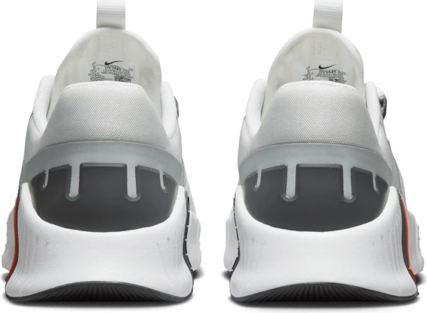 Кросівки для тренувань Nike FREE METCON 5 білі DV3949-101