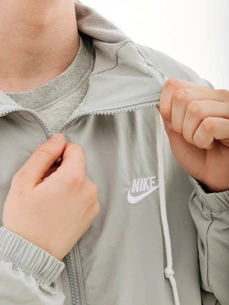 Куртка Nike CLUB сіра FB7397-077
