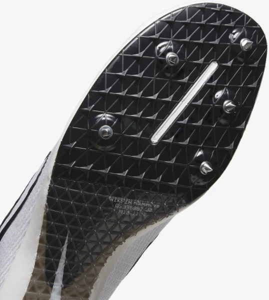 Кросівки бігові Nike ZOOM MAMBA 6 білі DR2733-100