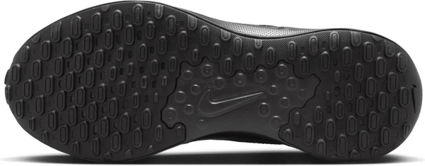 Кроссовки беговые Nike REVOLUTION 7 черные FB2207-005