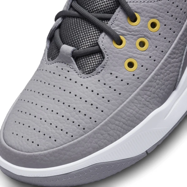 Кроссовки Nike JORDAN MAX AURA 5 серые DZ4353-007