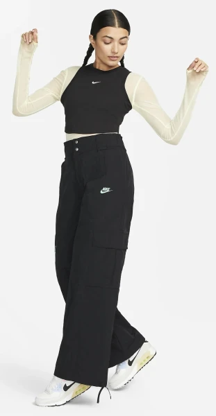 Топ женский Nike W NSW ESSNTL RIB CRP TANK черный FB8279-010