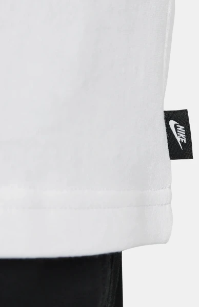 Футболка Nike M NSW PREM ESSNTL SUST TEE белая DO7392-101
