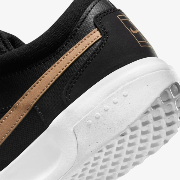 Кросівки жіночі Nike ZOO COURT LITE 3 чорні DV3279-001