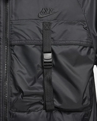 Куртка Nike M NK TCH WVN N24 LND PKBL JKT черная FB7903-010