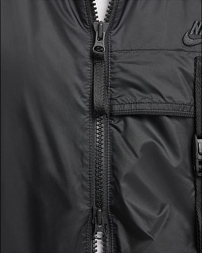 Куртка Nike M NK TCH WVN N24 LND PKBL JKT черная FB7903-010