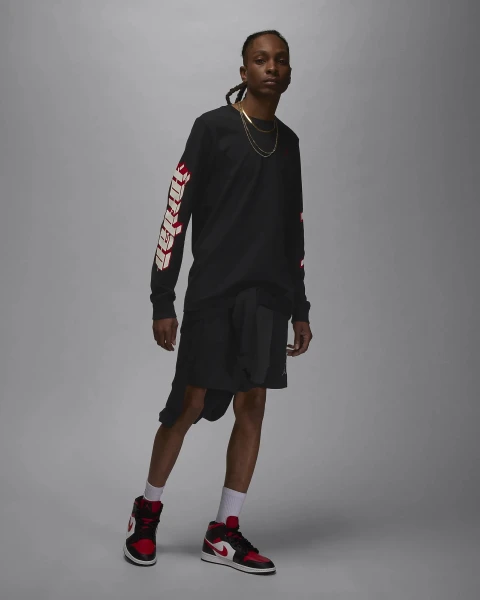Лонгслив Nike M J BRAND LS GFX CREW черный FN5976-010