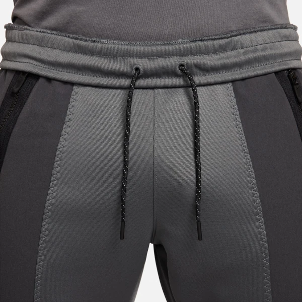 Спортивные штаны Nike M NSW AIR MAX PK JOGGER серые FV5445-068