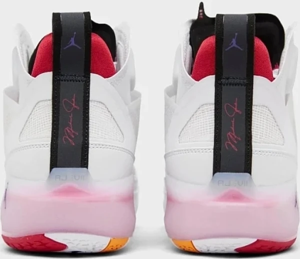 Кроссовки баскетбольные Nike AIR JORDAN XXVII белые DD6958-160