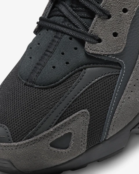 Кросівки Nike AIR HUARACHE RUNNER чорно-коричневі DZ3306-002