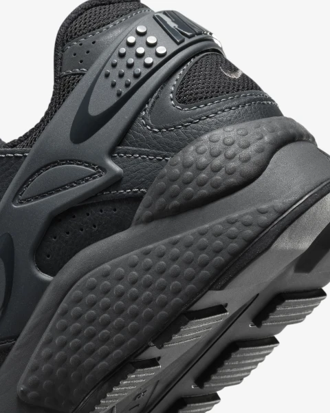Кросівки Nike AIR HUARACHE RUNNER чорно-коричневі DZ3306-002