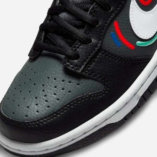 Кросівки дитячі Nike DUNK LOW NN (GS) чорні FB8022-001