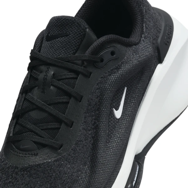 Кроссовки для тренировок женские Nike W NIKE VERSAIR черно-белые DZ3547-001