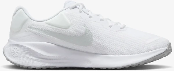 Кросівки бігові Nike REVOLUTION 7 білі FB2207-100