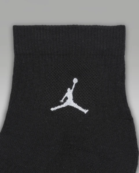 Шкарпетки Nike JORDAN UJ ED CUSH POL A LE 3PR 144 чорно-біло-червоні (3 пари) DX9655-902