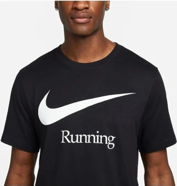 Футболка Nike M NK DF RUN HBR FS черная DB5589-010