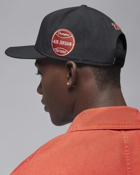 Кепка Nike JORDAN UJ PRO CAP FB FLT MVP чорно-червона FV5292-010