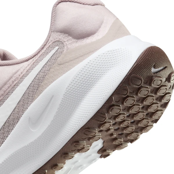 Кроссовки беговые женские Nike W REVOLUTION 7 светло-фиолетовые FB2208-007