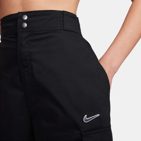 Спортивные штаны женские Nike W WVN OS PANT HR SW черные FV4969-010