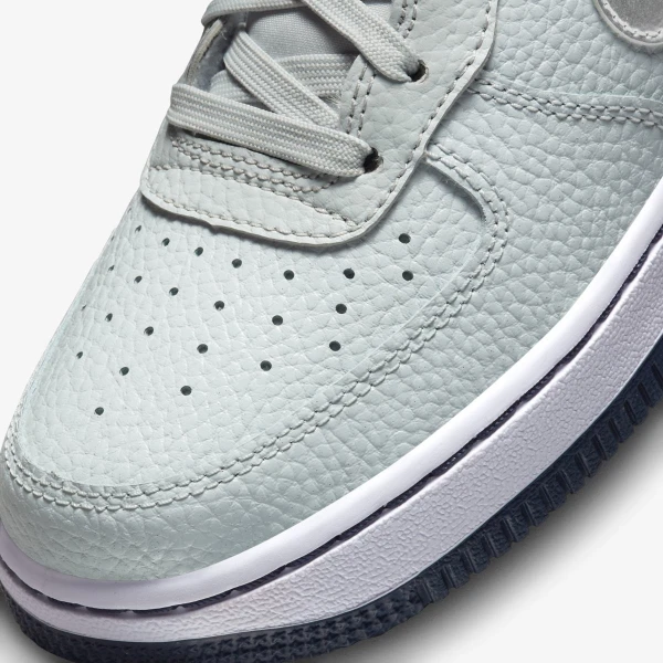 Кроссовки детские Nike AIR FORCE 1 GS серо-серебряные CT3839-004