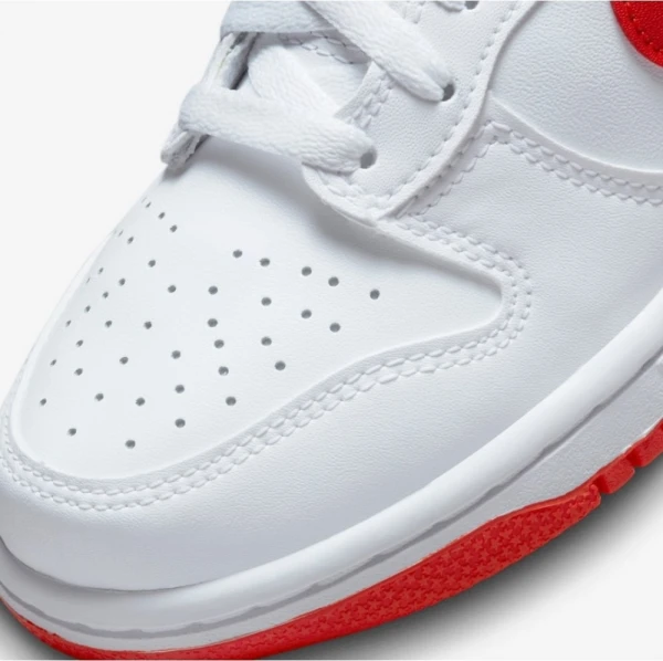 Кросівки дитячі Nike JORDAN DUNK HIGH GS біло-червоні DB2179-111