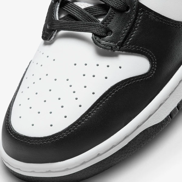 Кросівки Nike DUNK HIGH RETRO чорно-білі DD1399-105