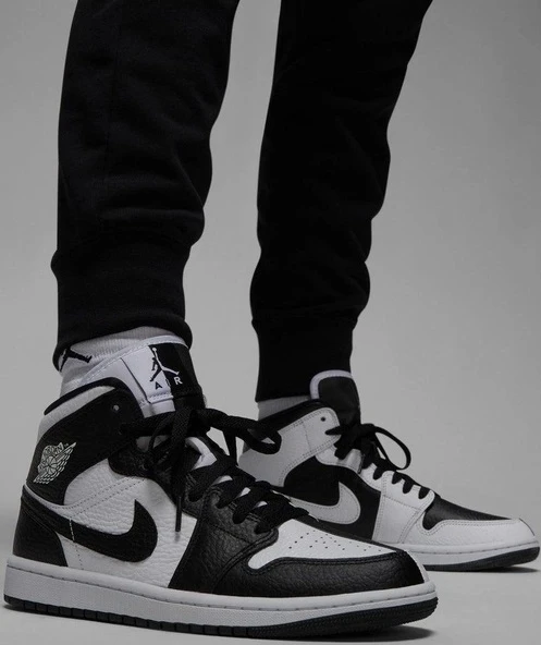 Спортивные штаны Nike JORDAN ZION CROSSOVER PANTS черные DX0637-010