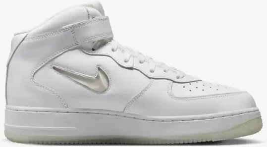 Кроссовки Nike AIR FORCE 1 MID '07 белые DZ2672-101