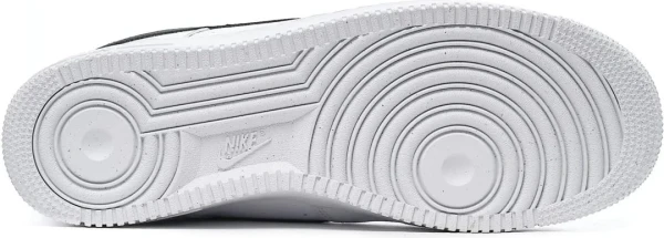 Кроссовки Nike AIR FORCE 1 07 белые DZ4510-100