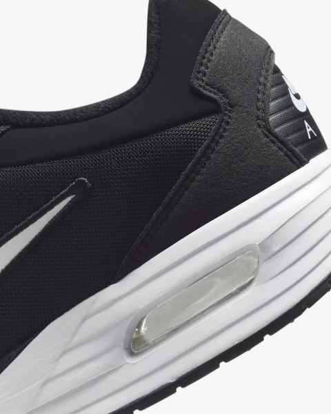 Кросівки Nike AIR MAX SOLO чорні DX3666-002