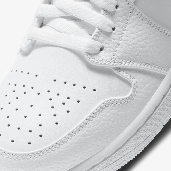 Кросівки Nike AIR JORDAN 1 MID білі 554724-130