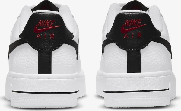 Кроссовки подростковые Nike AIR FORCE 1 LV8 (GS) белые DH9596-100