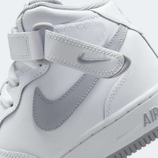 Ккросівки підліткові Nike AIR FORCE 1 MID (GS) біло-сірі DH2933-101