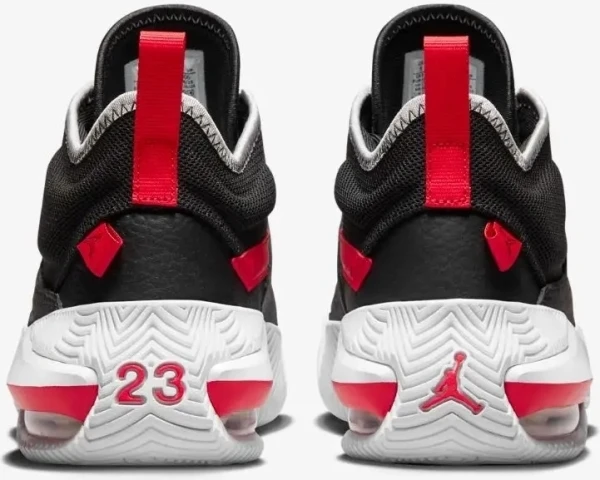 Кроссовки баскетбольные Nike JORDAN STAY LOYAL 2 черно-красно-белые DQ8401-006