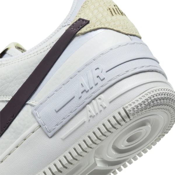 Кросівки жіночі Nike AIR FORCE 1 SHADOW білі FD0804-100