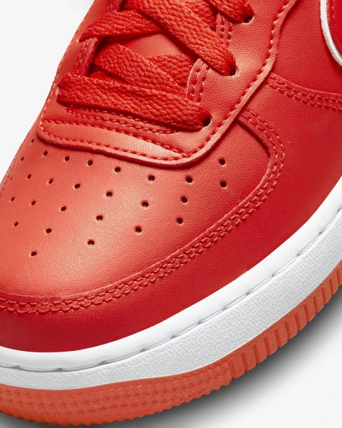 Кросівки підліткові Nike AIR FORCE 1 (GS) червоні DX5805-600