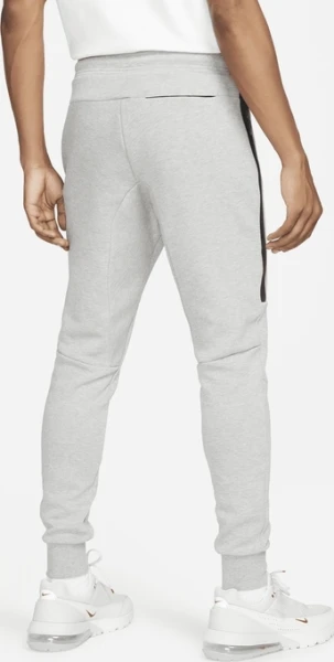 Спортивні штани Nike M TECH FLEECE JOGGERS сірі FD0739-063