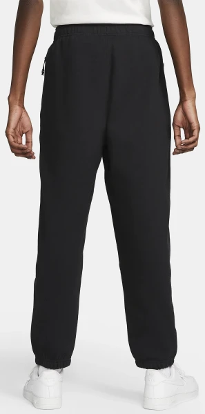 Спортивные штаны Nike SOLO SWOOSH FLEECE JOGGERS черные DX1364-010
