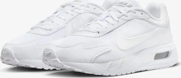 Кроссовки Nike AIR MAX SOLO белые DX3666-104