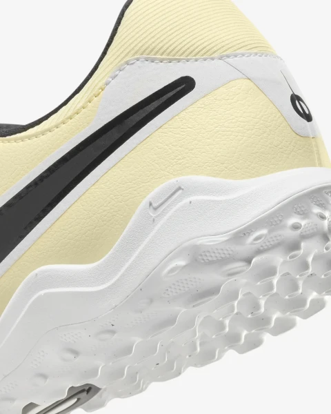 Сороконіжки (шиповки) Nike TIEMPO LEGEND 10 ACADEMY TF жовті DV4342-700