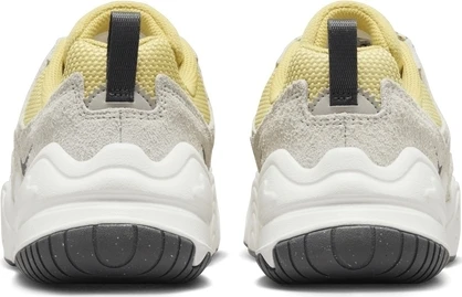 Кросівки жіночі Nike W TECH HERA бежево-жовті DR9761-700
